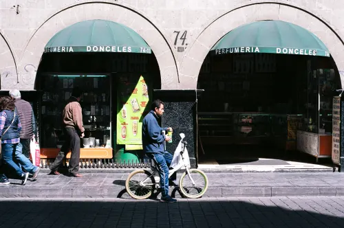 Mexico II, frame 9 of 52